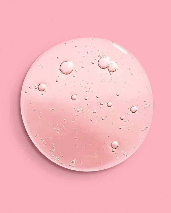 Texture onctueuse du shampoing Repair Myriam•K Paris®, idéale pour les cheveux cassants et secs